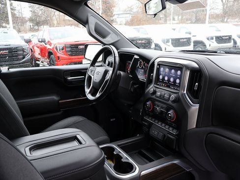 Certified 2021 Chevrolet Silverado 1500 RST image 42