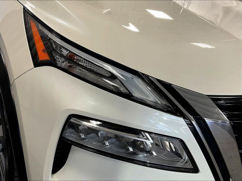 Used 2021 Nissan Rogue SL w/ Premium Package AWD/4WD image 33