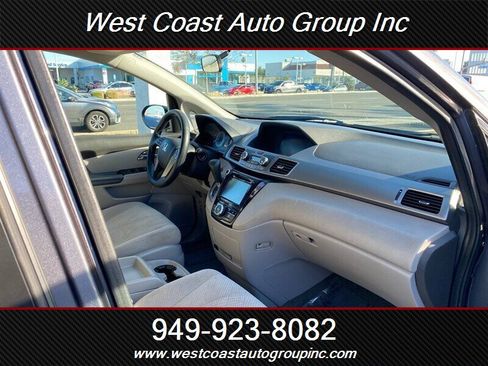 Used 2016 Honda Odyssey EX image 8