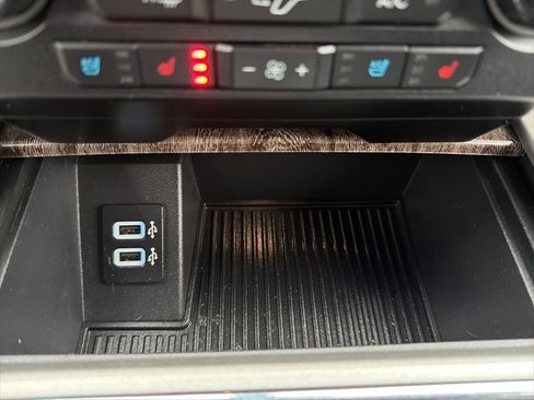 Used 2019 Ford F350 Lariat w/ Lariat Ultimate Package image 49