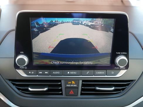 Certified 2022 Nissan Altima 2.5 SR FWD image 27