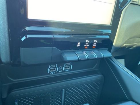 New 2026 RAM 1500 Laramie w/ Night Edition image 33