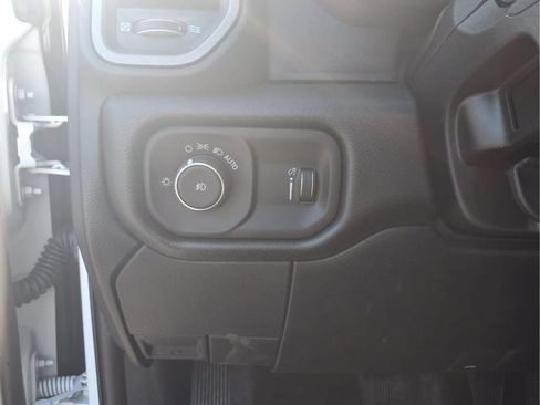 New 2026 RAM 3500 Tradesman AWD/4WD image 17