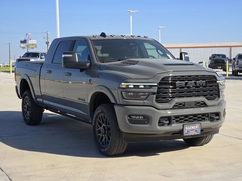 New 2026 RAM 2500 Limited image 2
