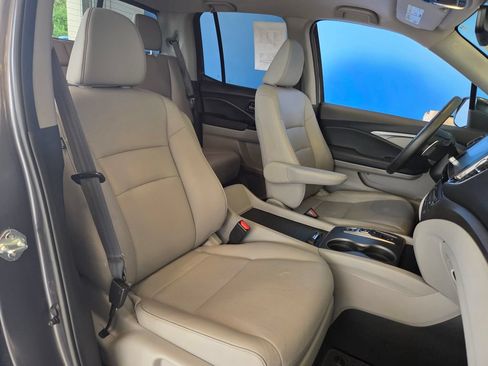 Certified 2023 Honda Ridgeline RTL image 24