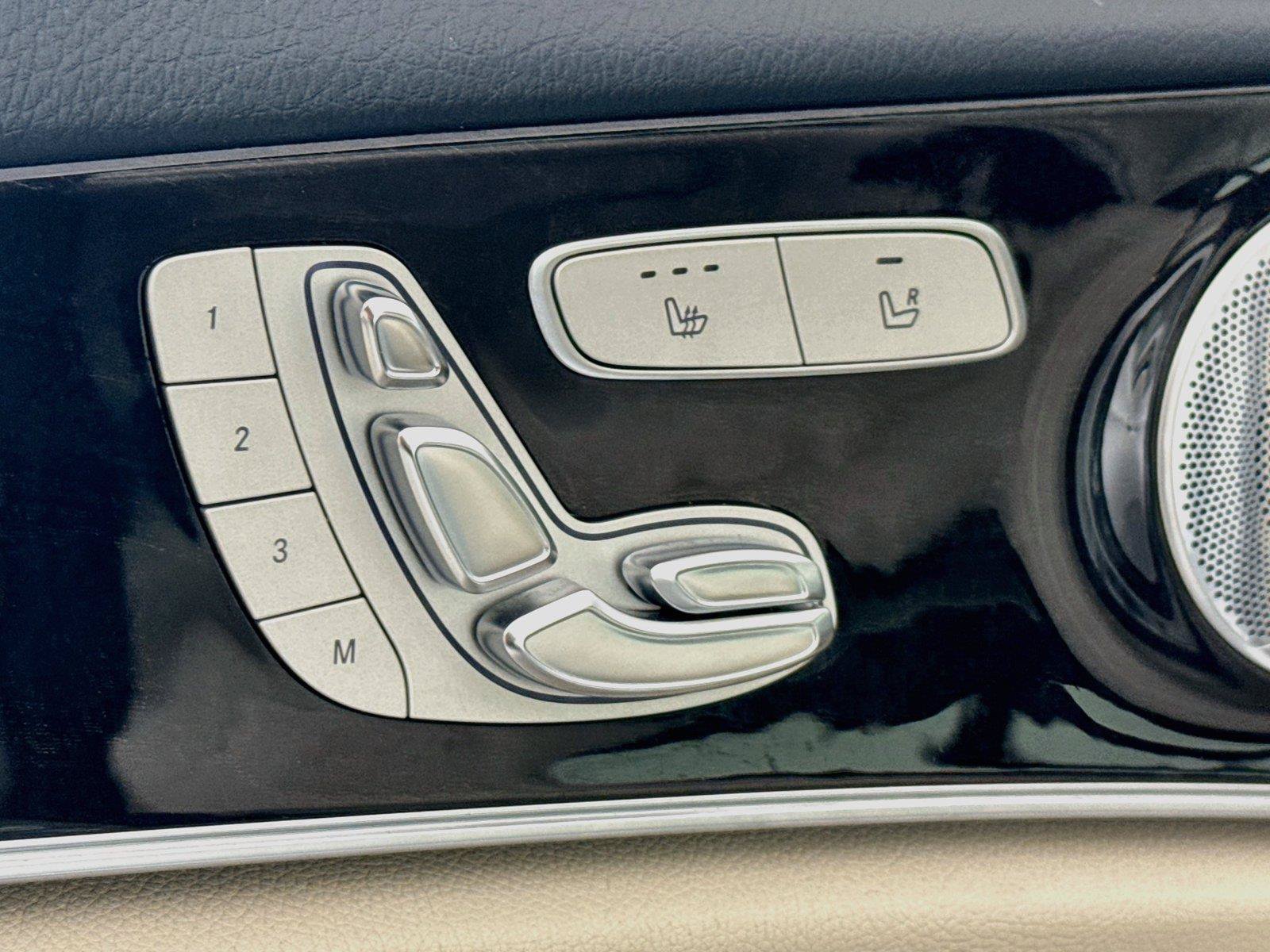 Used 2019 Mercedes-Benz E 300 image 31