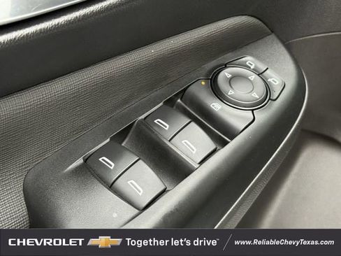 Used 2024 Buick Envista Preferred image 30