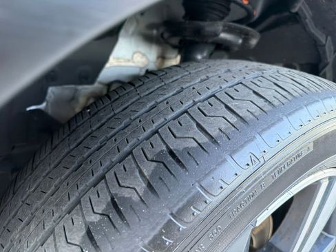 Used 2023 Nissan Rogue SL w/ SL Premium Package image 13