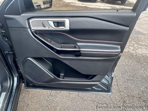Used 2022 Ford Explorer ST-Line image 28