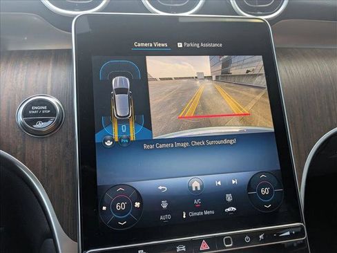 Used 2026 Mercedes-Benz GLC 300 image 10