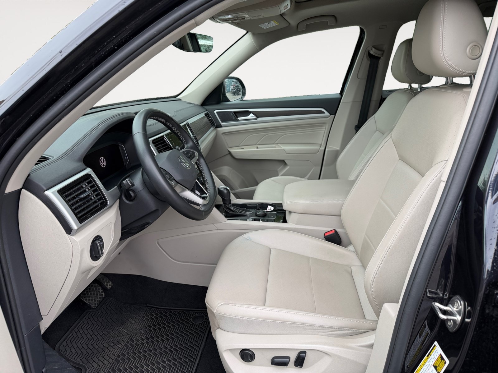 Used 2022 Volkswagen Atlas SE AWD/4WD image 9