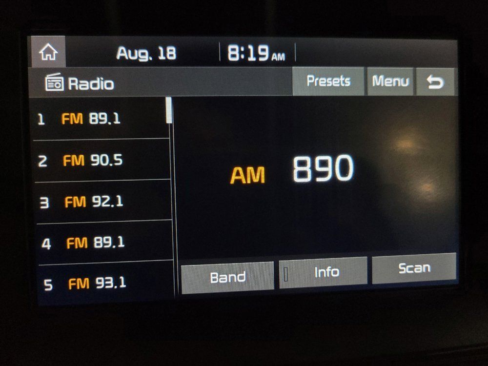 Used 2019 Kia Sorento FWD V6 image 25