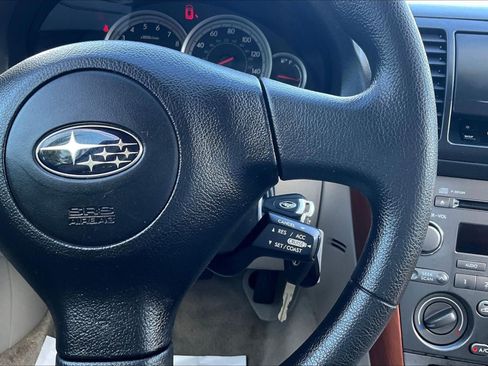 Used 2005 Subaru Outback 2.5i AWD/4WD image 12