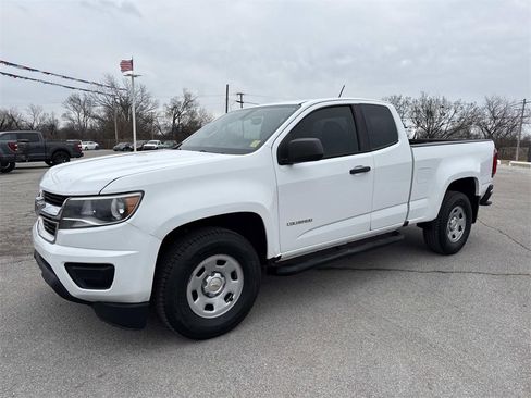 Used 2018 Chevrolet Colorado 2WD Extended Cab image 2