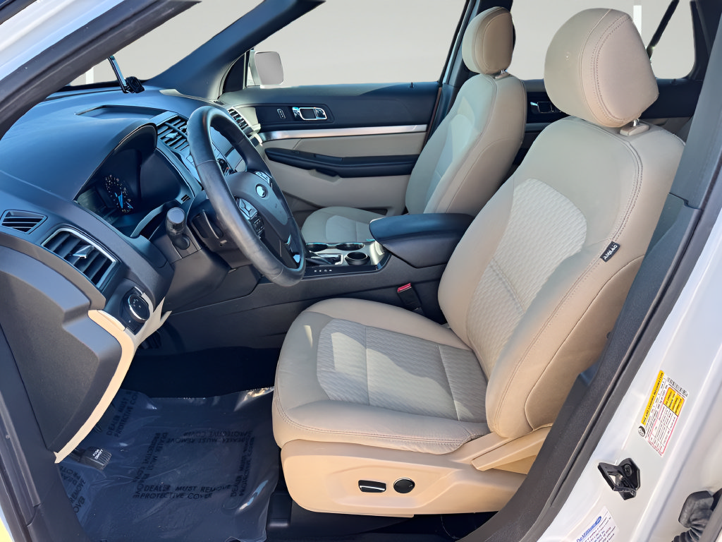 Used 2016 Ford Explorer FWD image 12