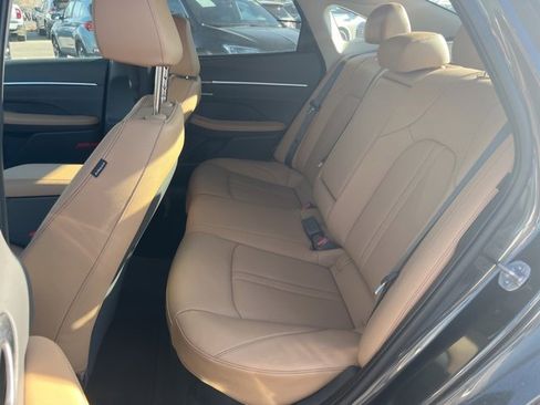 Used 2025 Hyundai Sonata Limited image 13