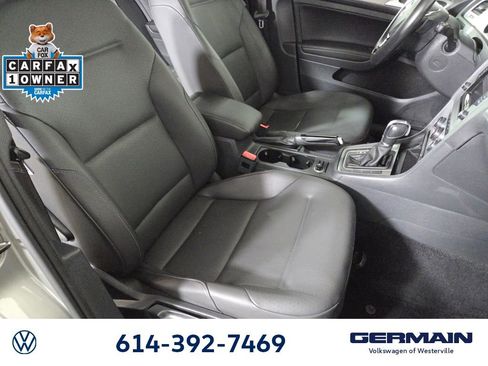 Used 2015 Volkswagen Golf TDI S image 24