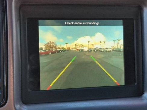 Used 2022 Dodge Challenger SXT w/ Driver Convenience Group image 13