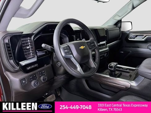 Used 2025 Chevrolet Silverado 1500 LTZ w/ LTZ Premium Package AWD/4WD image 11