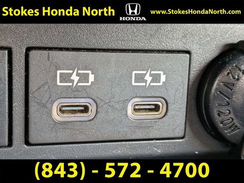 Used 2023 Toyota Highlander Platinum FWD image 26