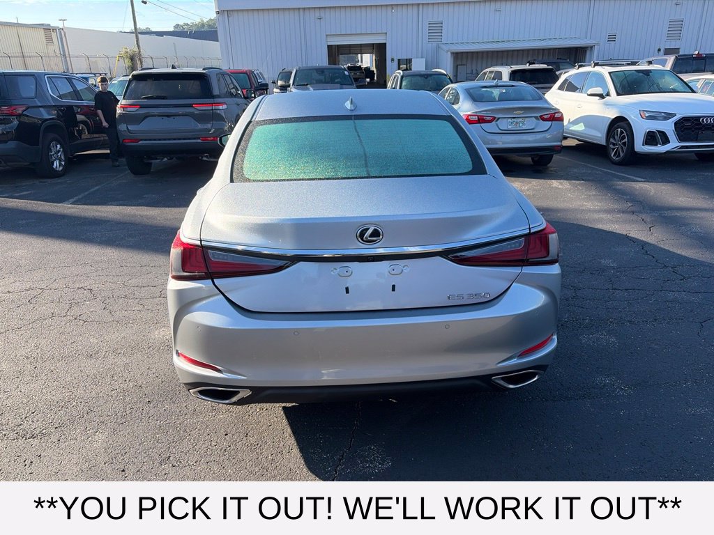 Used 2024 Lexus ES 350 w/ Premium Package FWD image 5