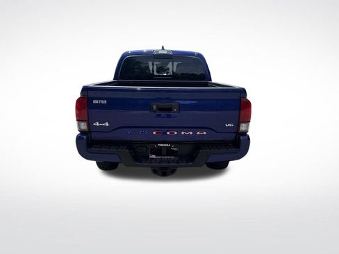 Used 2023 Toyota Tacoma SR5 w/ Technology Package AWD/4WD image 6