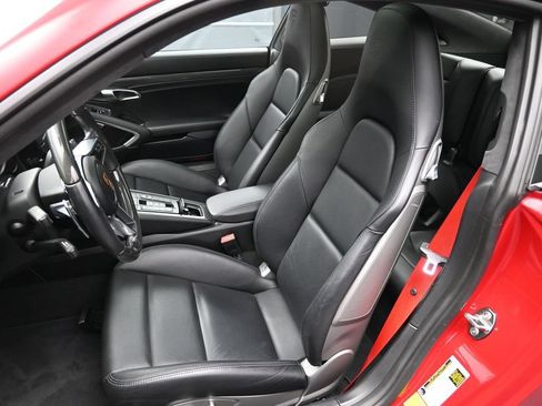 Certified 2019 Porsche 911 Turbo AWD/4WD image 7