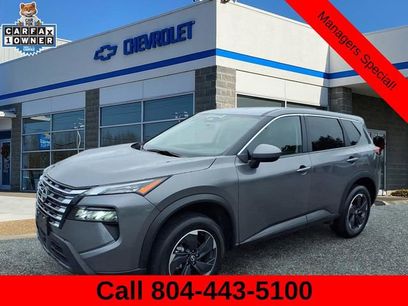 Used 2024 Nissan Rogue SV