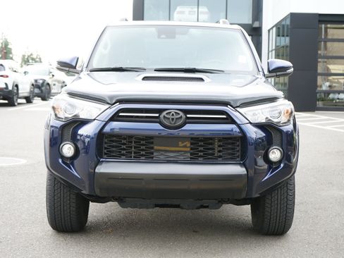 Used 2020 Toyota 4Runner TRD Off-Road image 8