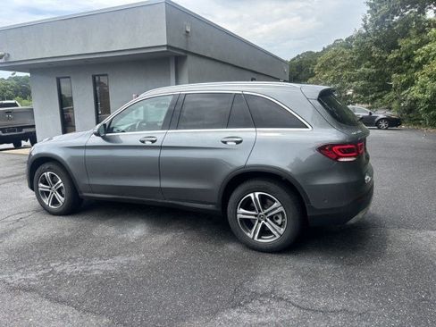 Used 2021 Mercedes-Benz GLC 300 4MATIC image 4