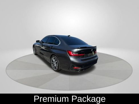 Used 2019 BMW 330i xDrive Sedan w/ Premium Package image 5
