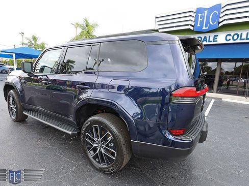 Used 2026 Lexus GX 550 image 6