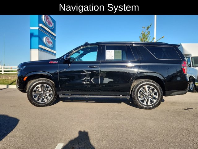 Used 2024 Chevrolet Tahoe Z71 w/ Luxury Package AWD/4WD image 4