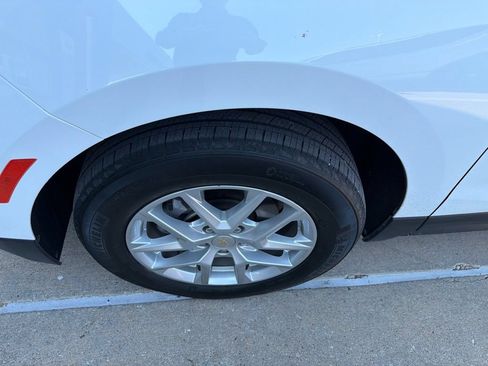 Used 2024 Chevrolet Equinox LT FWD image 6