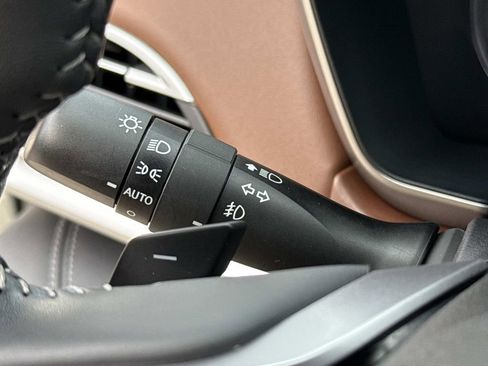 Used 2023 Subaru Outback Touring XT image 41