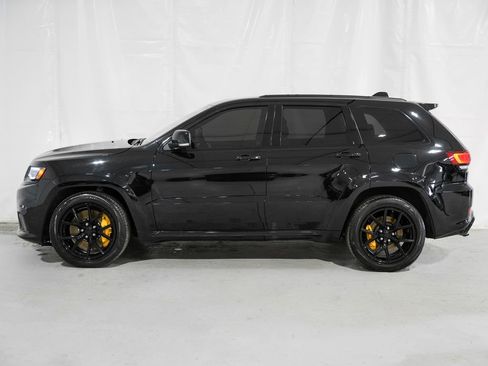 Used 2018 Jeep Grand Cherokee Trackhawk AWD/4WD image 2