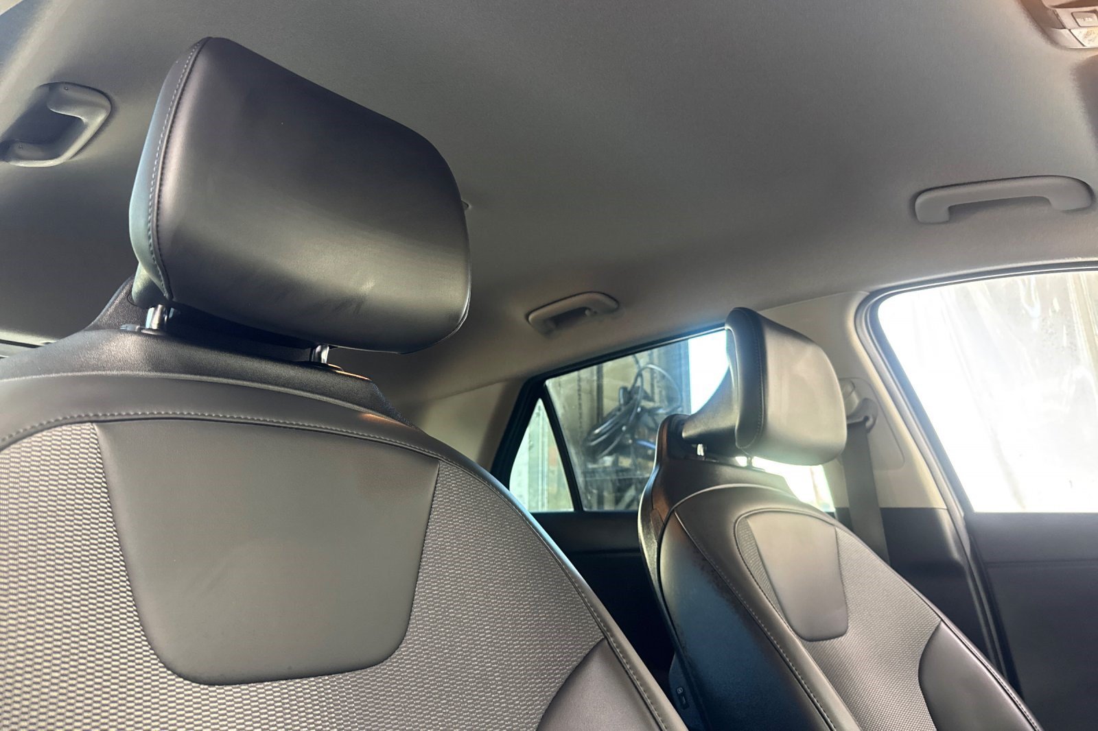 Used 2024 Kia Niro Wind FWD image 25