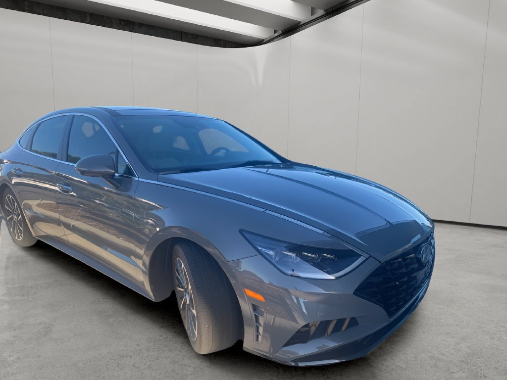 Used 2021 Hyundai Sonata Limited FWD image 2