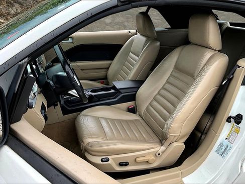 Used 2007 Ford Mustang GT image 19