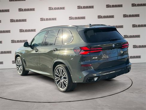 New 2026 BMW X5 xDrive40i w/ M Sport Package image 3