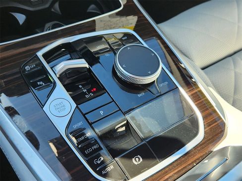 New 2026 BMW X5 xDrive40i image 18