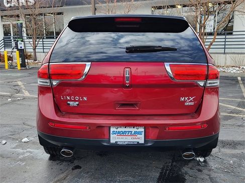 Used 2014 Lincoln MKX AWD w/ Equipment Group 102A image 4