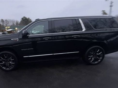 New 2026 GMC Yukon XL Elevation image 5