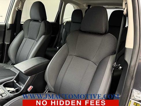 Used 2024 Subaru Forester Premium AWD/4WD image 14