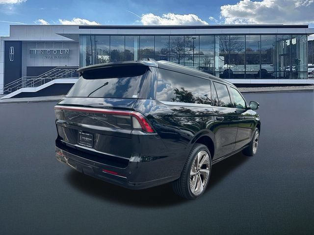 New 2027 Lincoln Navigator L Black Label AWD/4WD image 8