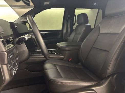 Used 2025 Chevrolet Tahoe RST w/ Comfort Package image 22