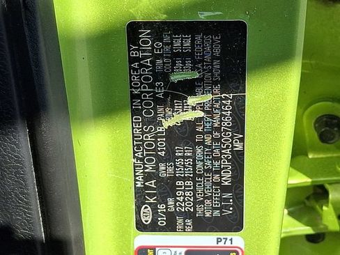 Used 2016 Kia Soul + w/ Audio Package FWD image 27