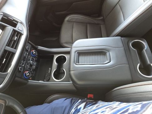 Used 2023 Chevrolet Tahoe High Country image 71