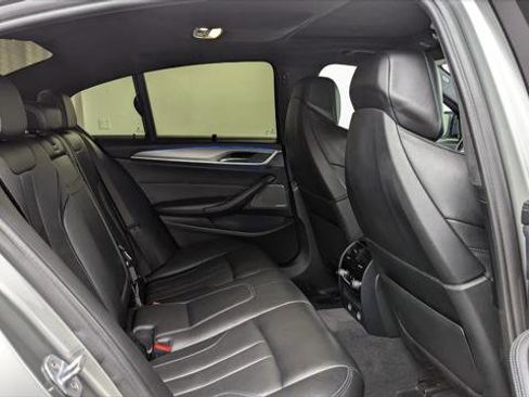Used 2018 BMW M5 w/ Executive Package image 19