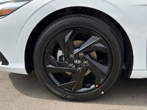 New 2026 Hyundai Elantra Sport FWD image 12